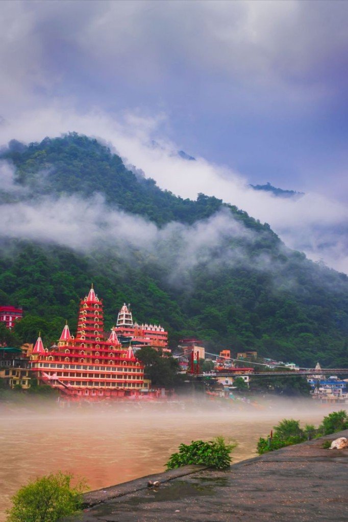 Temple on the banks of Ganges in Rishikesh